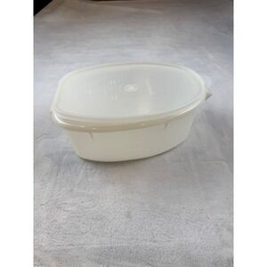 Tupperware Oval Serving Dish Container with Lid & Steamer Insert White Plastic